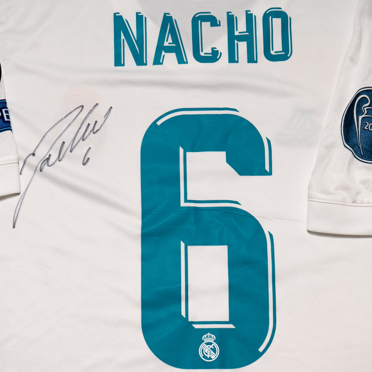 Jersey Firmado Nacho Fernández - Real Madrid